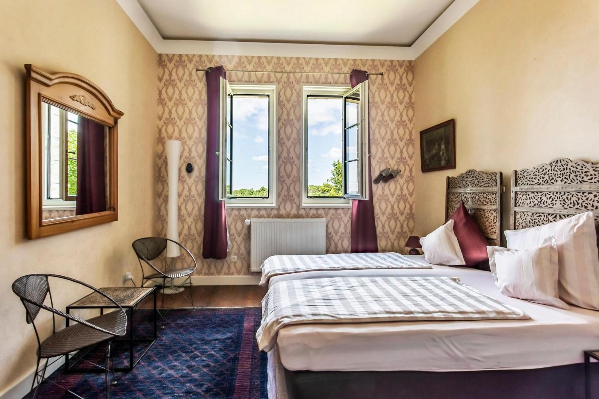 Chateau De Bellevue B&B Et Appartements Avec Piscine Saisonal Chauffee Et Chambres Partout Climatisees Saint-Avit  Quarto foto
