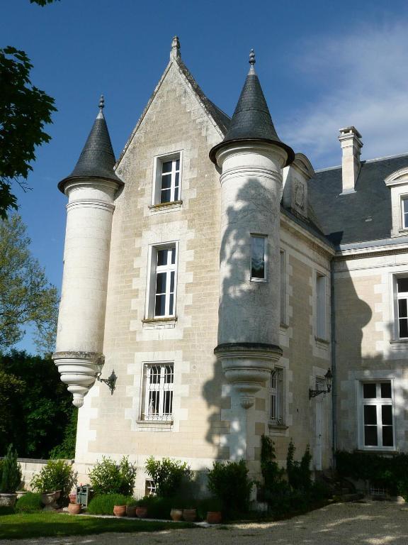 Chateau De Bellevue B&B Et Appartements Avec Piscine Saisonal Chauffee Et Chambres Partout Climatisees Saint-Avit  Quarto foto